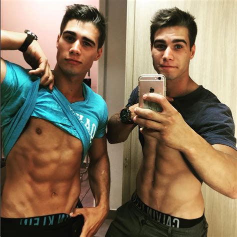 hombres desnudos porno|Porno Gay: Videos XXX, mamadas, penes grandes y sexo.